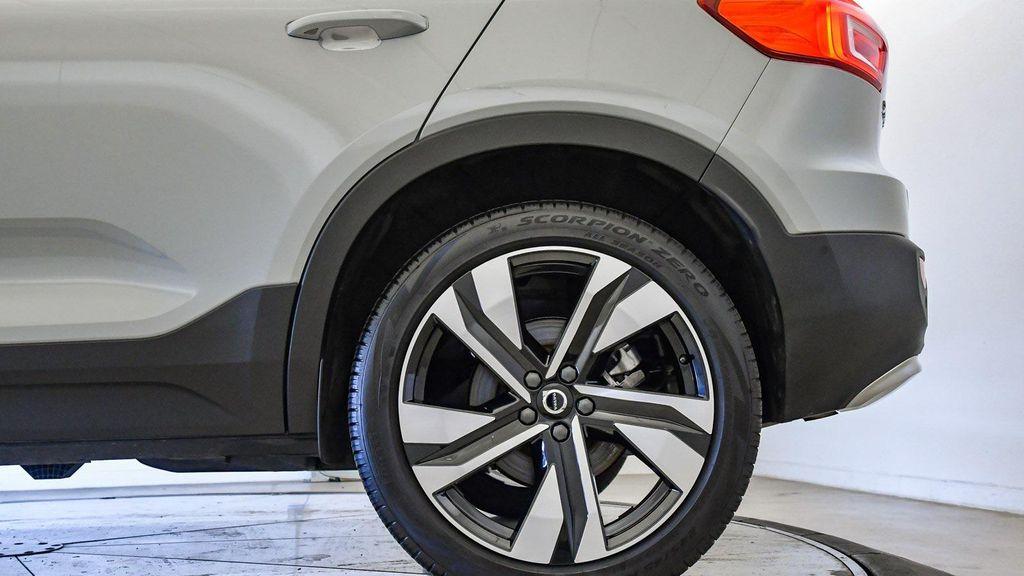 used 2025 Volvo XC40 car, priced at $35,246