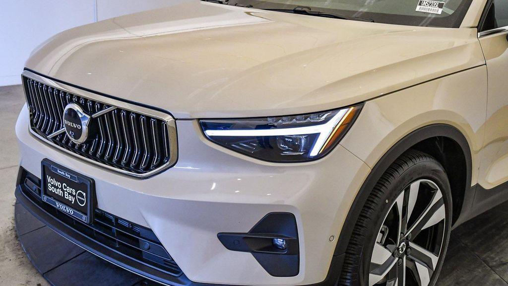 used 2025 Volvo XC40 car, priced at $49,575