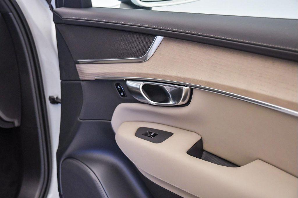 new 2026 Volvo XC90 car, priced at $63,655
