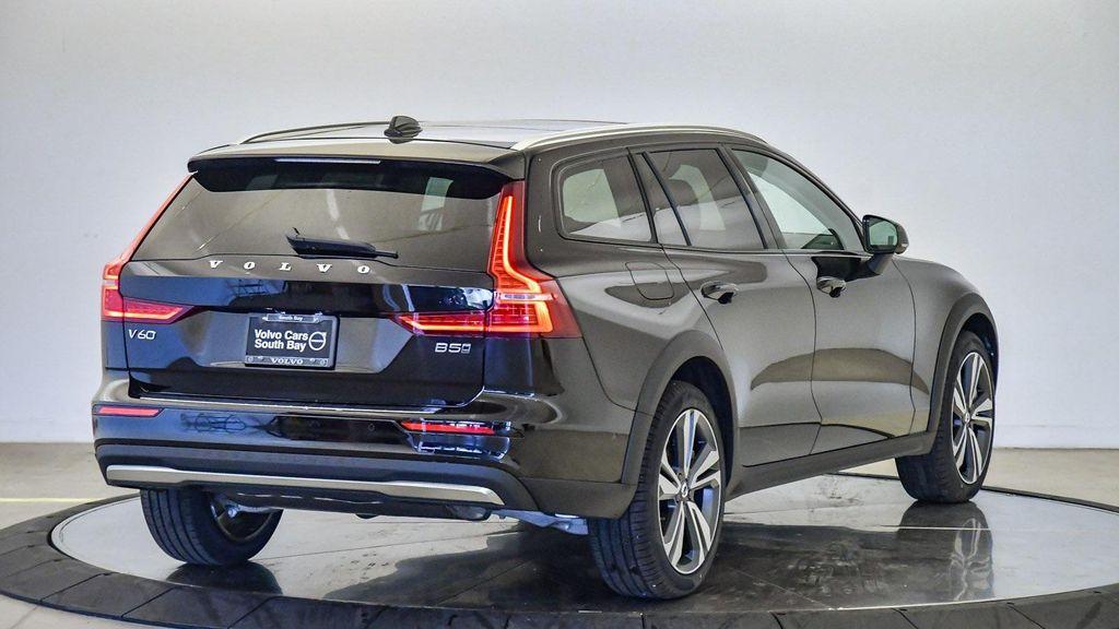 new 2026 Volvo V60 Cross Country car, priced at $57,370