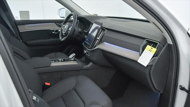 new 2025 Volvo XC90 car, priced at $69,155