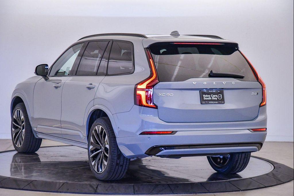 new 2026 Volvo XC90 car, priced at $75,535