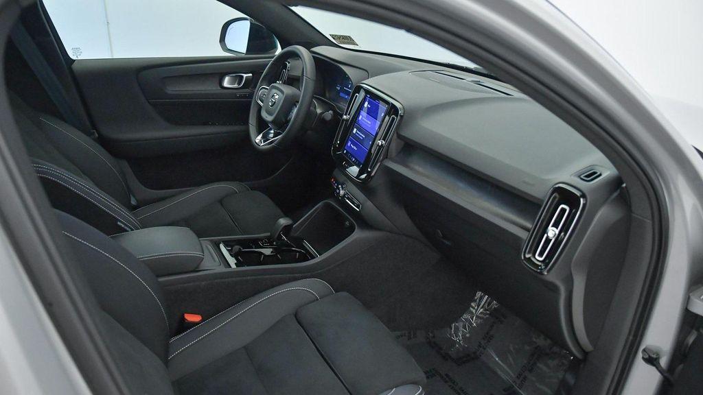 used 2023 Volvo C40 Recharge Pure Electric car, priced at $32,529