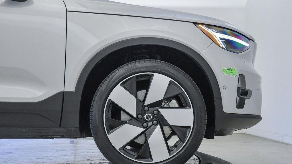 used 2023 Volvo C40 Recharge Pure Electric car, priced at $32,529