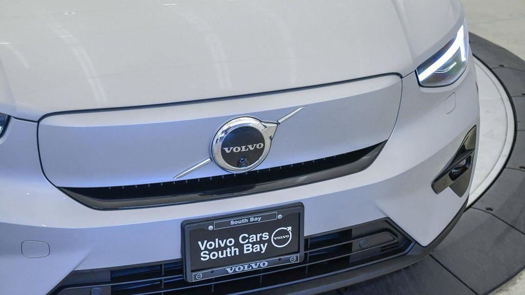 used 2023 Volvo C40 Recharge Pure Electric car, priced at $32,529