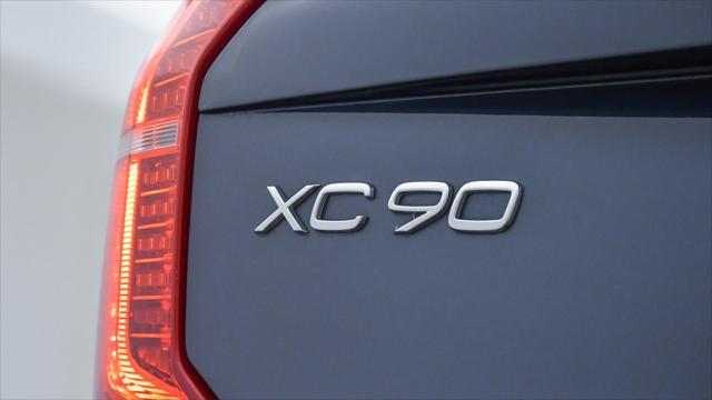 used 2021 Volvo XC90 car, priced at $37,499