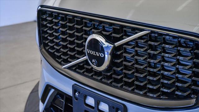 new 2025 Volvo XC60 car, priced at $56,525