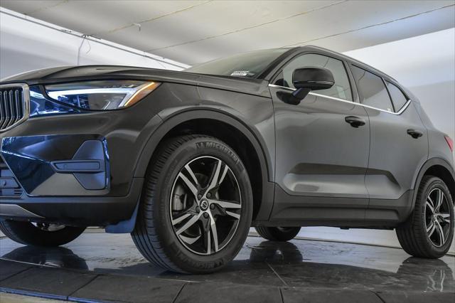 used 2025 Volvo XC40 car, priced at $33,027