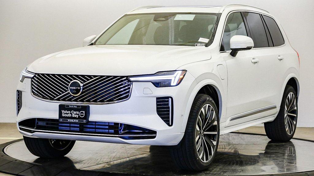 new 2025 Volvo XC90 Plug-In Hybrid car, priced at $82,405