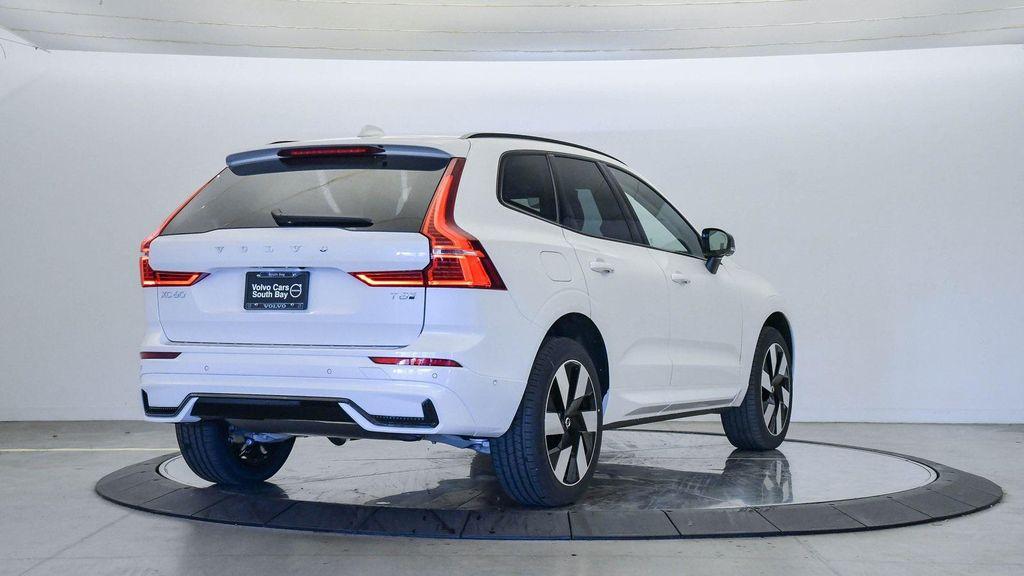 new 2025 Volvo XC60 Plug-In Hybrid car, priced at $66,260