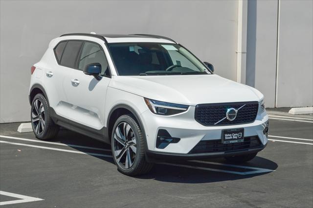 new 2024 Volvo XC40 car, priced at $51,005