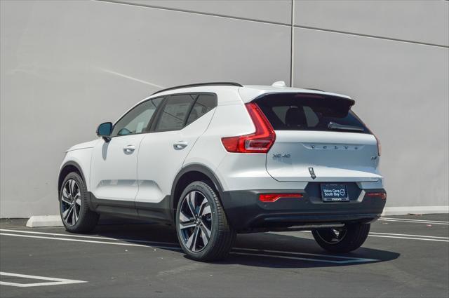 new 2024 Volvo XC40 car, priced at $51,005