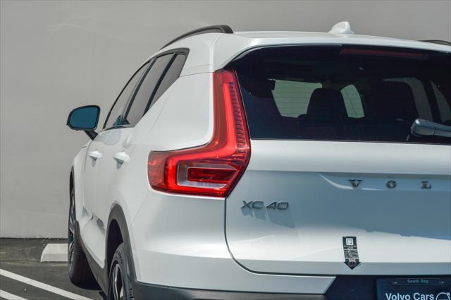 new 2024 Volvo XC40 car, priced at $51,005