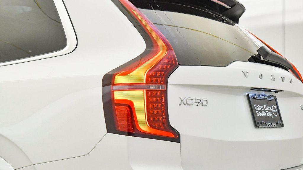 new 2026 Volvo XC90 Plug-In Hybrid car, priced at $81,875