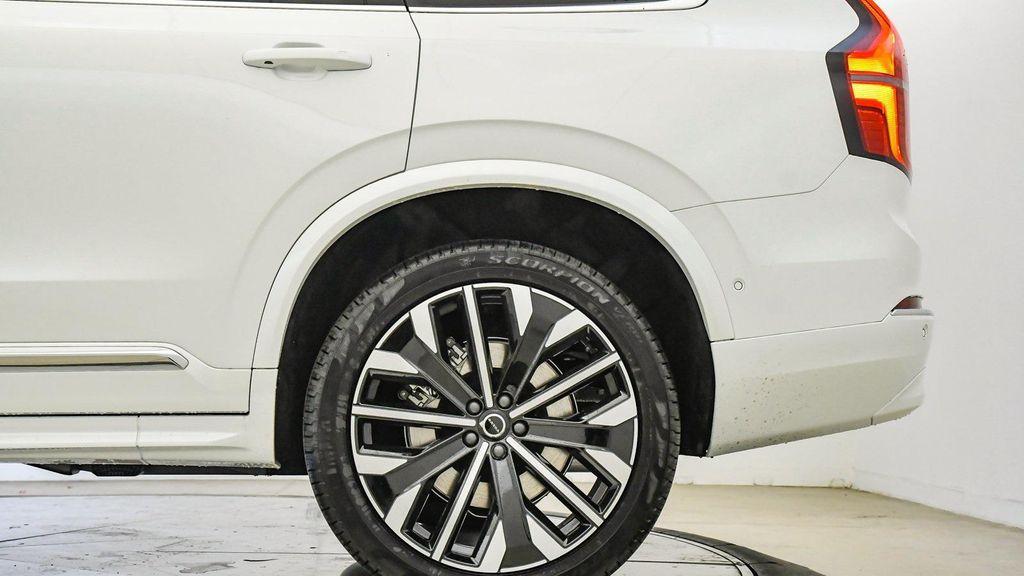 new 2026 Volvo XC90 Plug-In Hybrid car, priced at $81,875