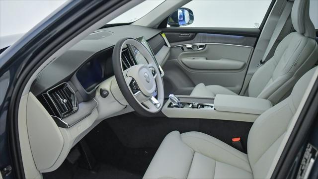 new 2025 Volvo XC90 car, priced at $78,400