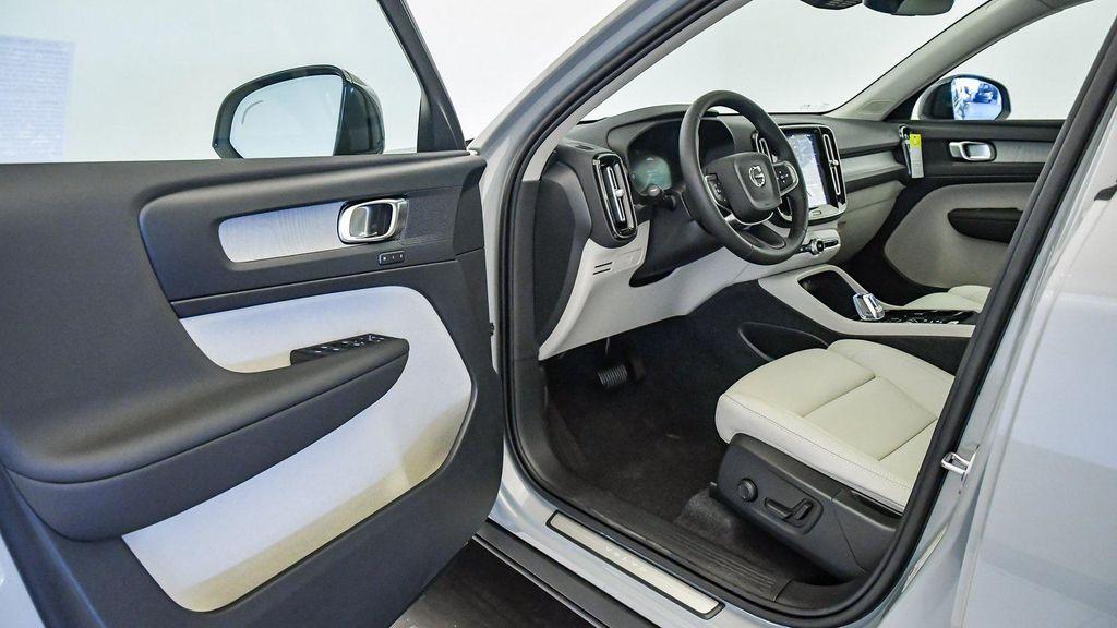 new 2026 Volvo XC40 car, priced at $50,150