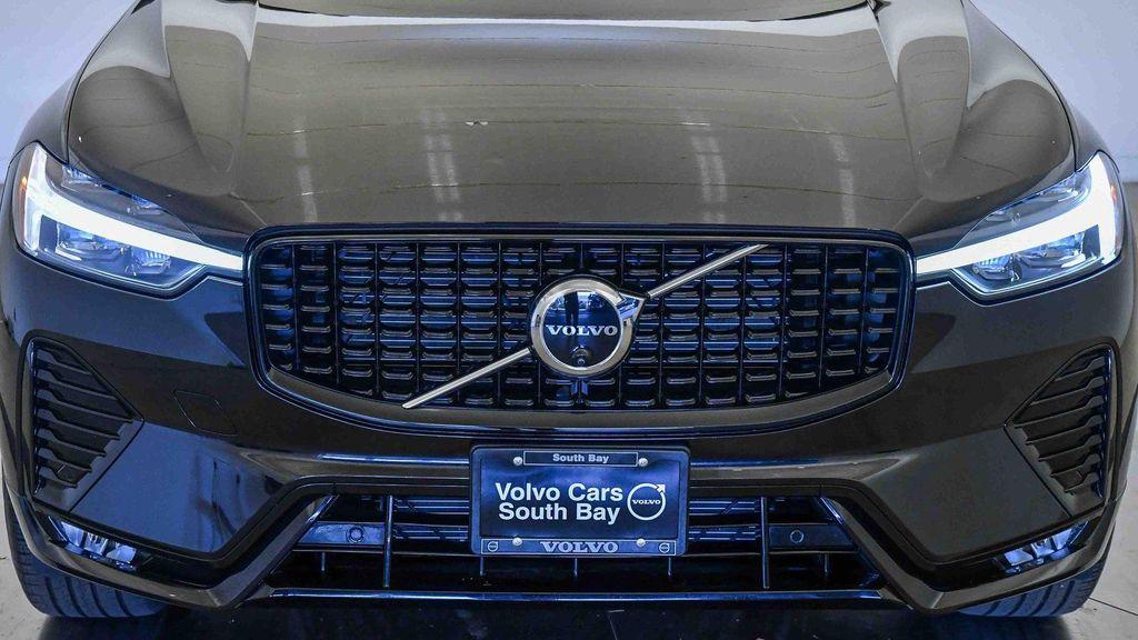 used 2025 Volvo XC60 car, priced at $40,532
