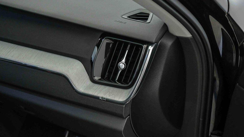 used 2025 Volvo XC60 car, priced at $40,532