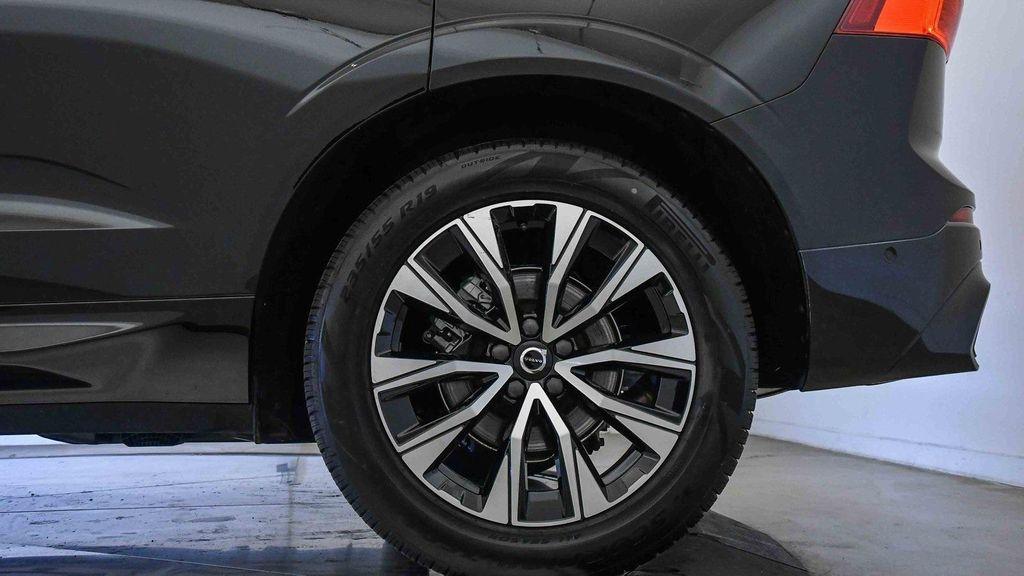 used 2025 Volvo XC60 car, priced at $40,532