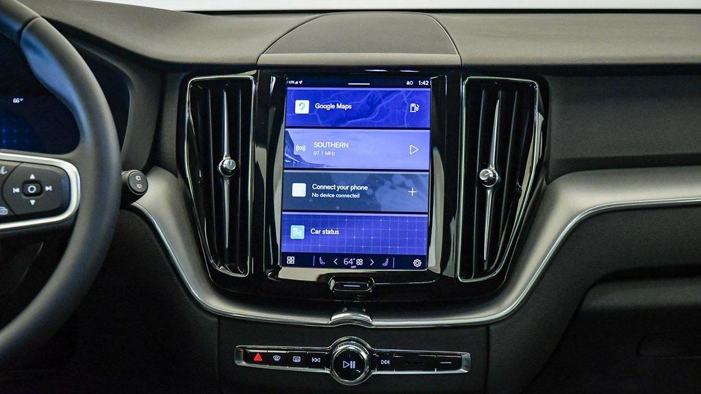 used 2025 Volvo XC60 car, priced at $39,799