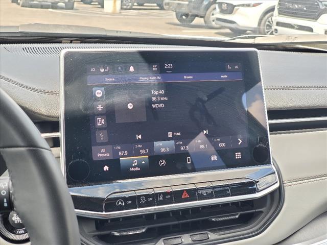 used 2023 Jeep Compass car, priced at $24,839