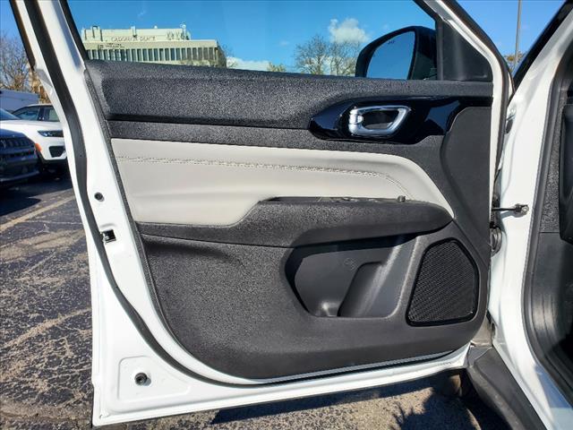 new 2026 Jeep Compass car, priced at $34,755