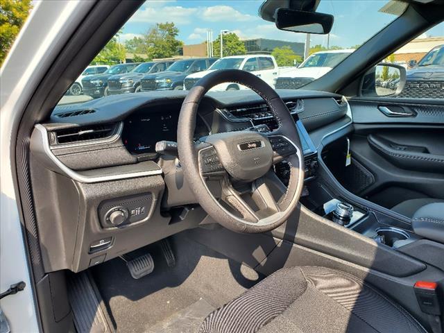 new 2025 Jeep Grand Cherokee L car, priced at $44,825