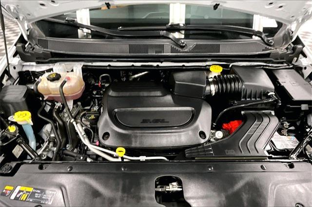 used 2022 Chrysler Pacifica car, priced at $38,299