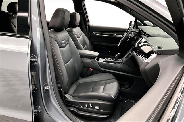 used 2022 Cadillac XT6 car, priced at $36,167