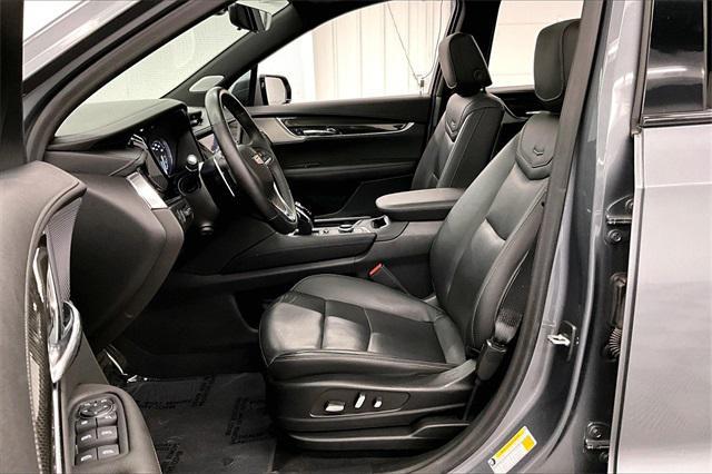 used 2022 Cadillac XT6 car, priced at $36,167