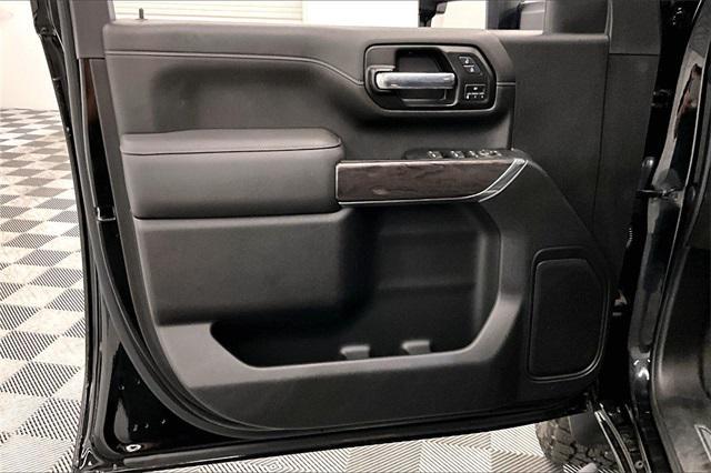 used 2022 Chevrolet Silverado 2500 car, priced at $56,125