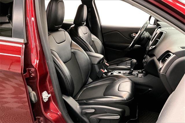 used 2019 Jeep Cherokee car, priced at $18,470