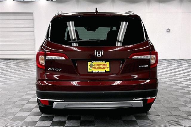 used 2022 Honda Pilot car, priced at $32,995