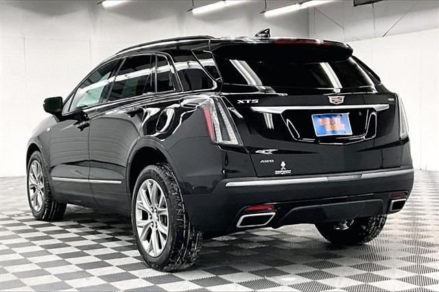 used 2021 Cadillac XT5 car, priced at $33,291