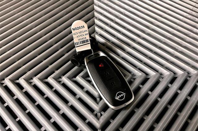 new 2025 Nissan Kicks car, priced at $28,819