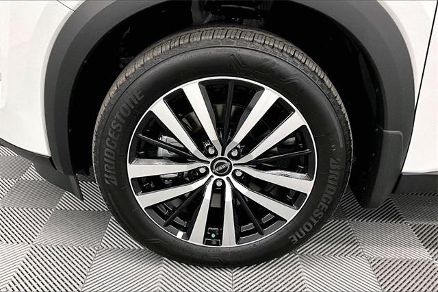 new 2025 Nissan Pathfinder car, priced at $50,501