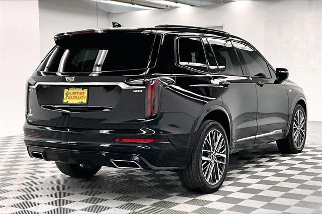 used 2022 Cadillac XT6 car, priced at $39,554