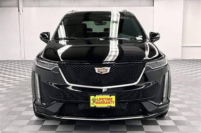 used 2022 Cadillac XT6 car, priced at $39,554