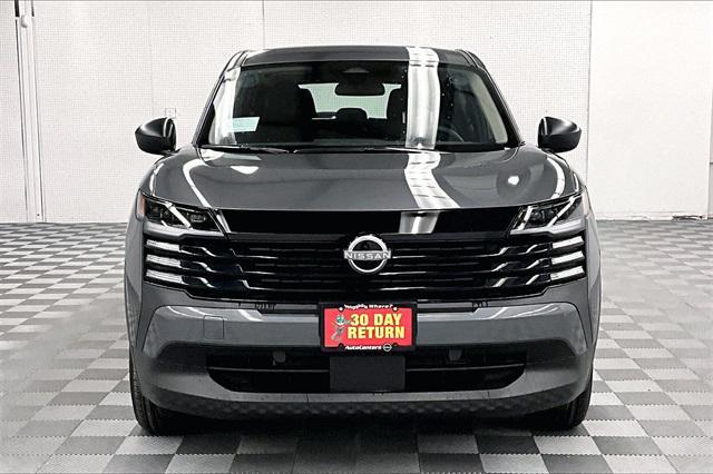 new 2025 Nissan Kicks car, priced at $22,670