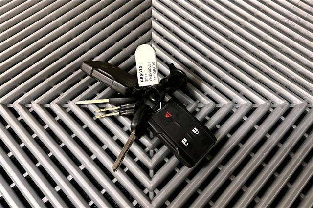 used 2022 Chevrolet Colorado car, priced at $19,052