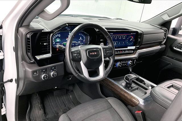 used 2022 GMC Sierra 1500 car, priced at $42,725