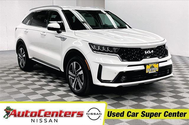 used 2023 Kia Sorento Hybrid car, priced at $32,046