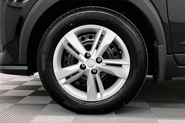 new 2025 Nissan Kicks car, priced at $21,657