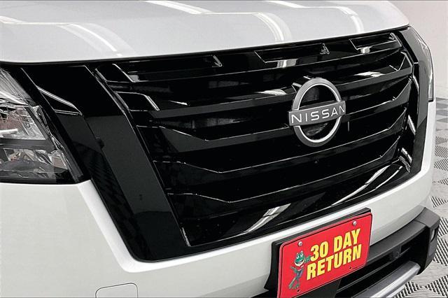 new 2025 Nissan Pathfinder car, priced at $53,587