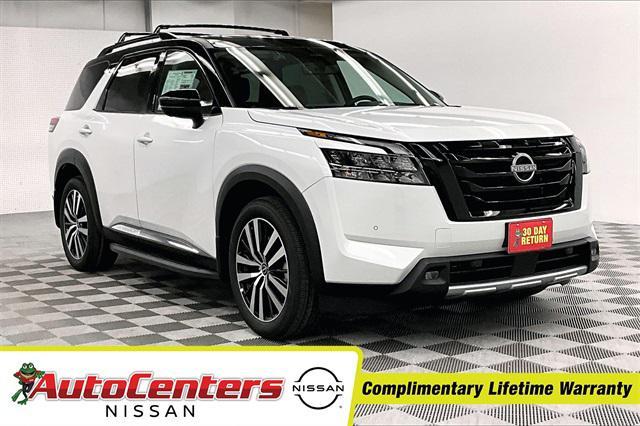 new 2025 Nissan Pathfinder car, priced at $53,587