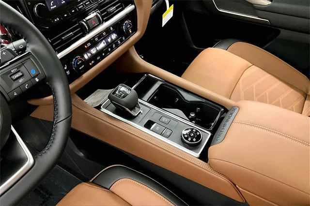 new 2025 Nissan Pathfinder car, priced at $53,587
