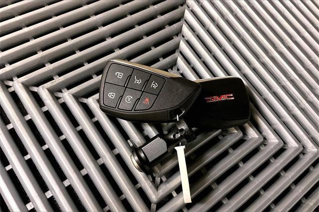 used 2024 GMC Yukon car, priced at $69,998