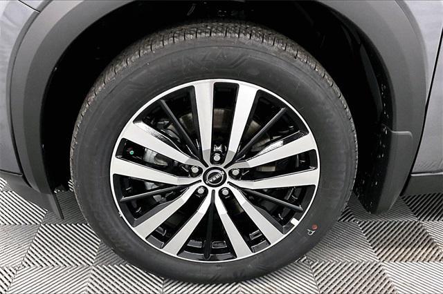 new 2025 Nissan Pathfinder car, priced at $49,889