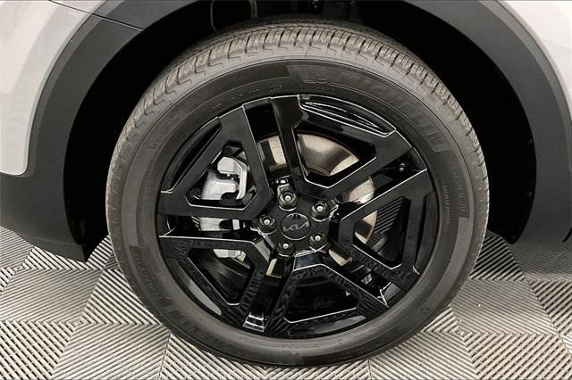 used 2025 Kia Telluride car, priced at $46,636